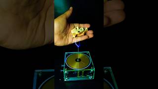 Tesla Coil vs Bread Slices 🍞⚡ #teslacoil #experiment #highvoltage