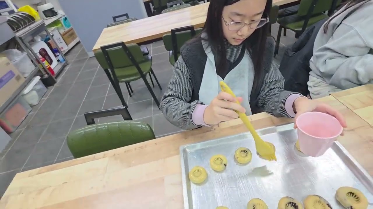 서현이의 설날 연휴(with.리원,이상복 경주빵 만들기)