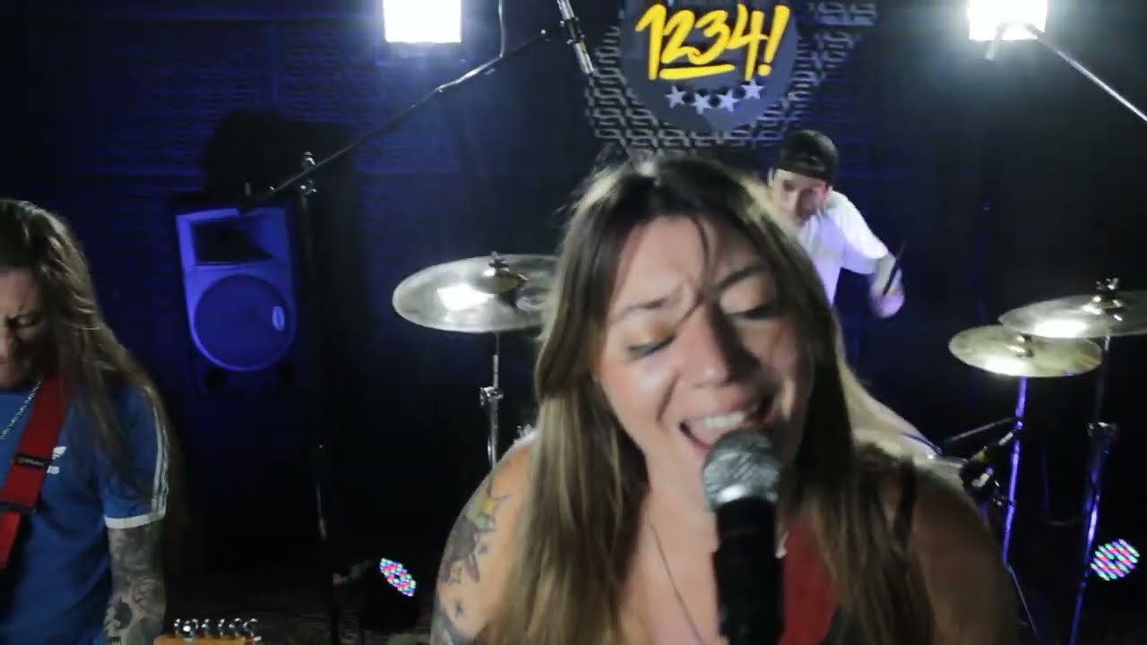 1234! Sesiones #1 - Squatters : Arcano XVI - en Estudio Montiel