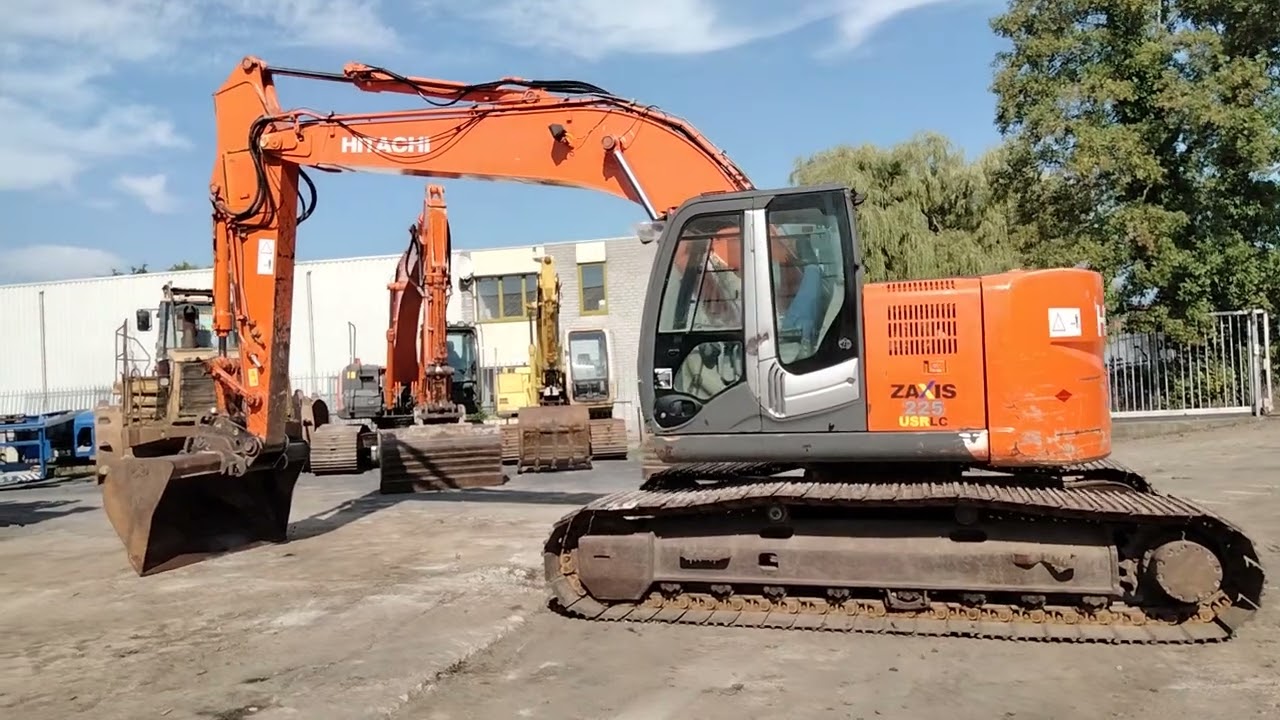 Hitachi ZX225USLC 3, bj 2008, 11 180 uur - YouTube