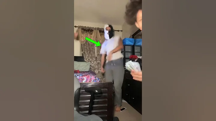 We not Rich, We Broke (@izzy.tube on TT)