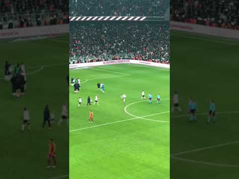 Yüksek Yüksek Tepelere Tezahürati.  Besiktas - Galatasaray Derbisi 1-0