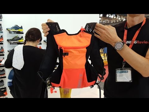 terrex running vest