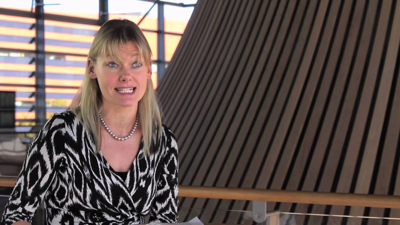 Leadership & Management Wales (LMW)