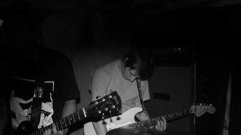 Whirr (Whirl) 2011-01-05 Fivepoints Arthouse, San Francisco (full set audio)