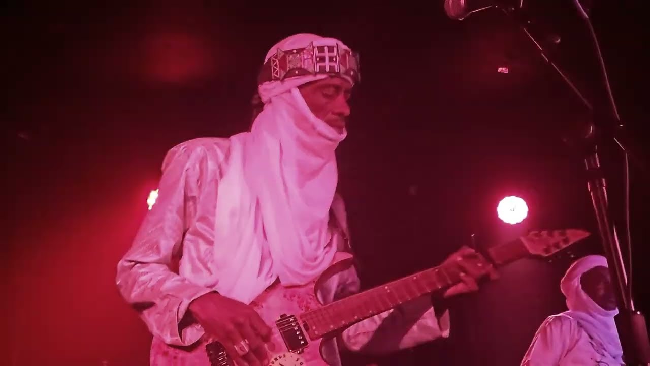 Etran de l'Air LIVE Chicago empty bottle 7/9/24