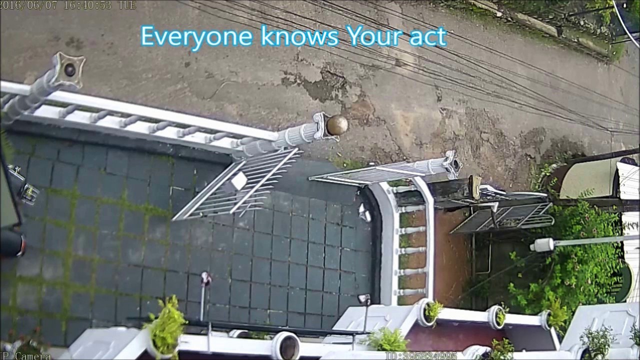 Colombo CCTV Footage Captured a Stupid Man