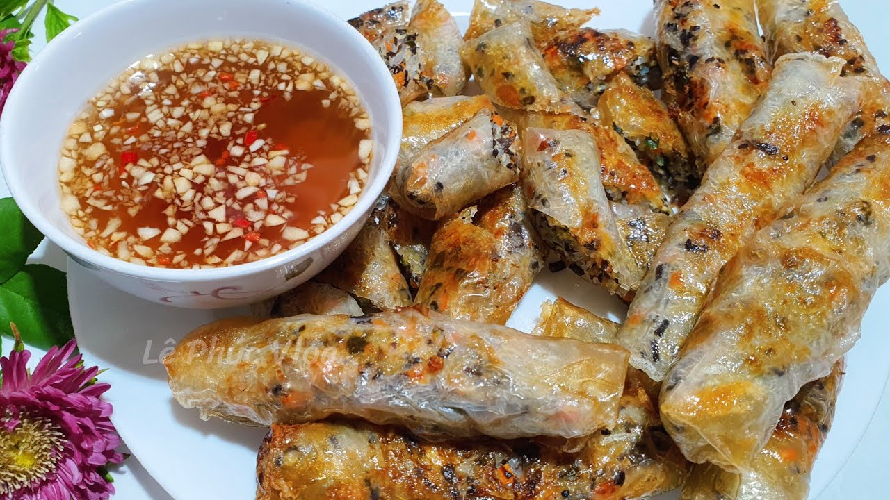 Ăn Rất Hao Cơm Với Món Nem Rán Chay Dễ Làm Thơm Ngon Đậm Vị Ai Cũng ...