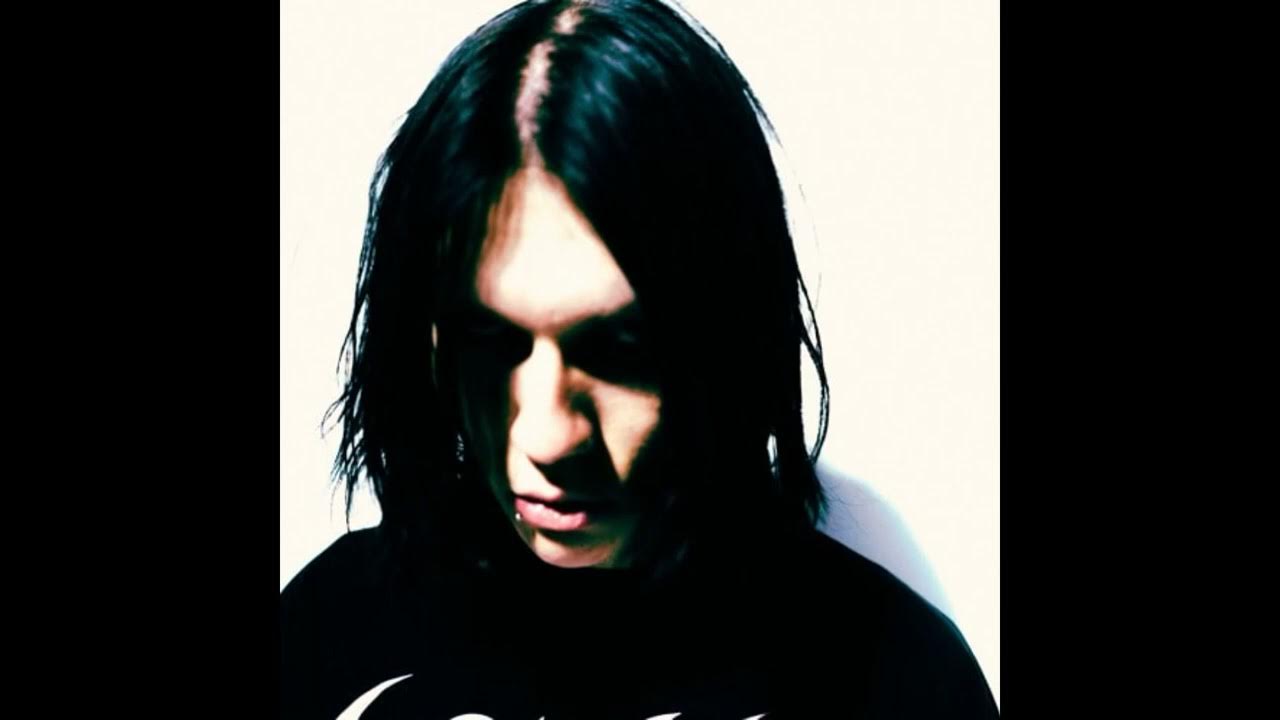 Kai angel dance like u in pain. Jump kai angel. Включи kai angel jump. Kai angel. Включи kai angel jump.