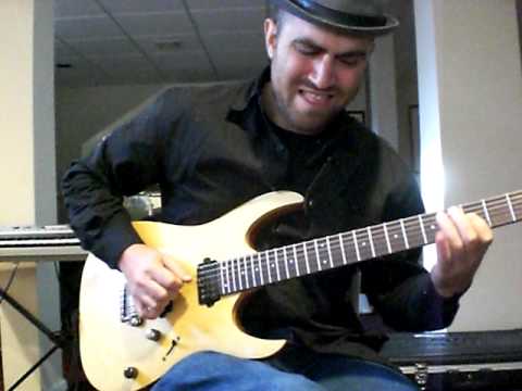 Blues Guitar Solo - SRV Style Super Jam!!!