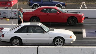 Hellcat vs Fox Body Mustang - drag race