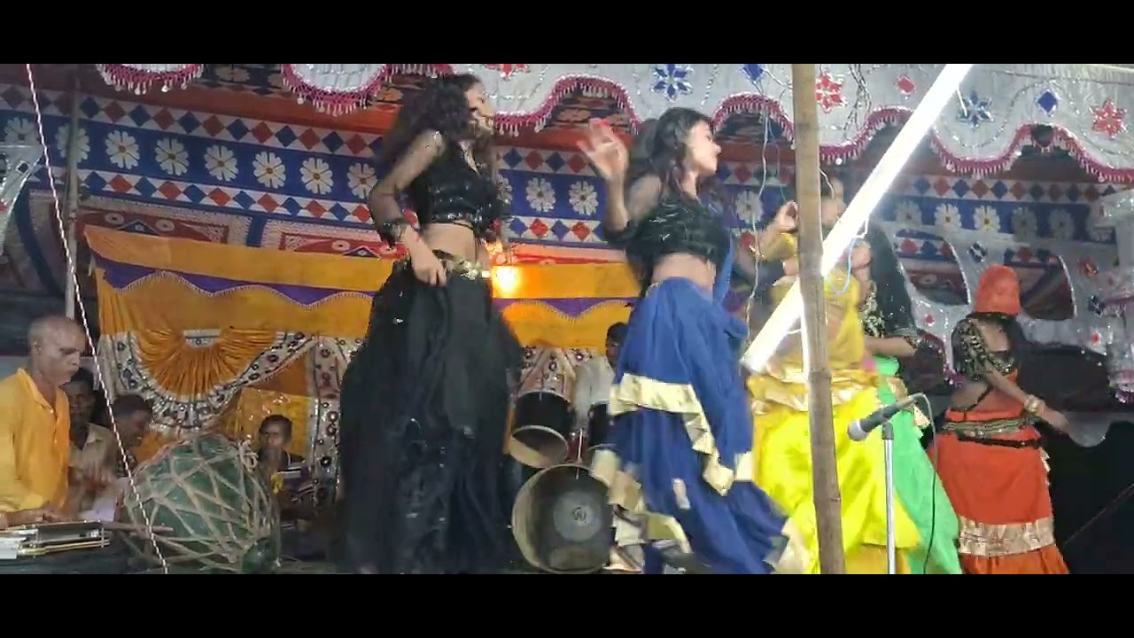 Skmusic99736 Like share subscribe coment kar dijiyega 👈 🙏 gurup dance new video