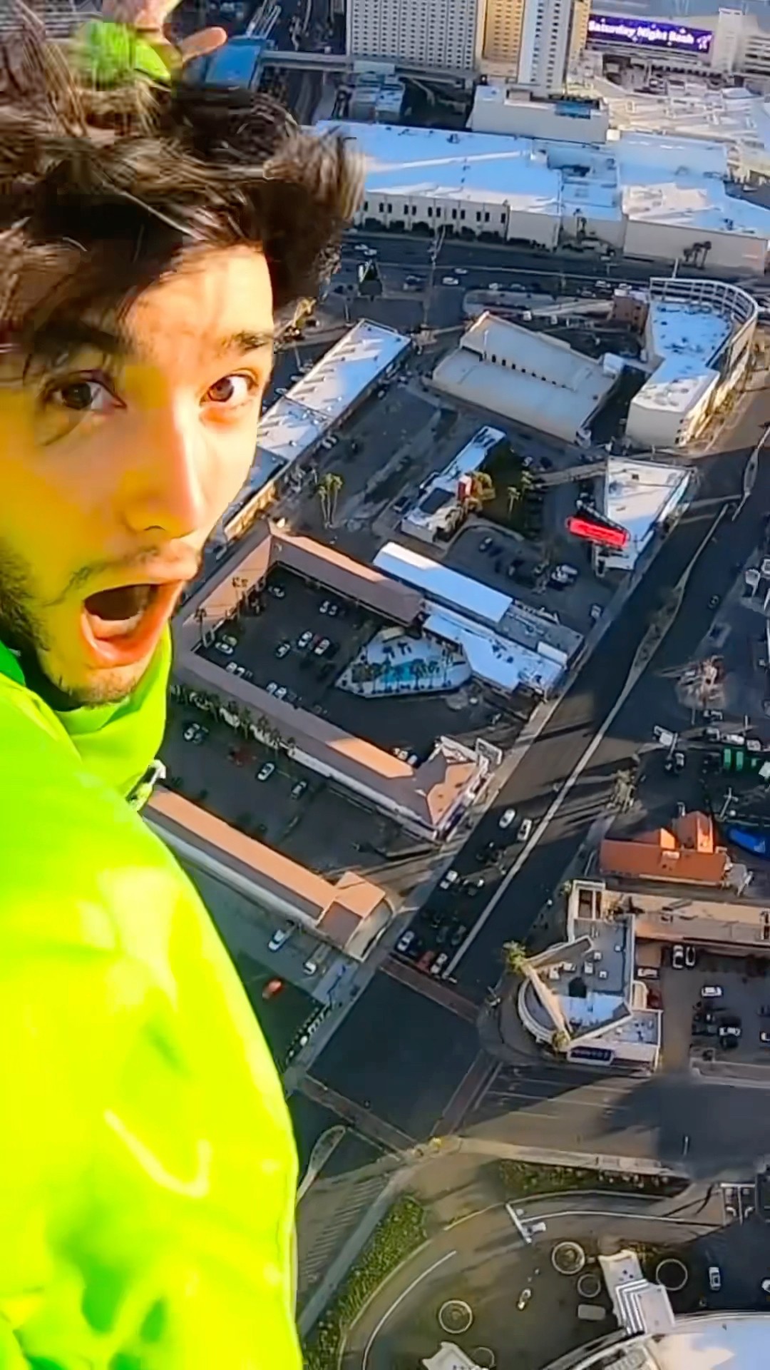VIAJÉ POR TODO EL MUNDO HASTA SALUDAR A MRBEAST?✈️