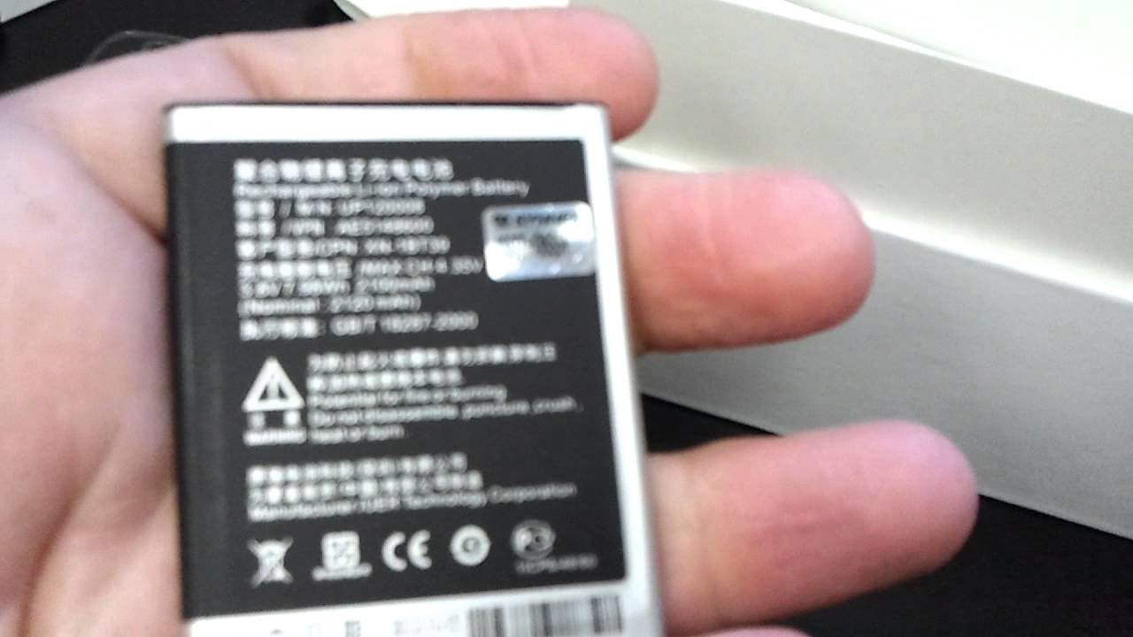 SHARP AQUOS SH930W Unboxing Video - Phone in Stock at www.welectronics.com