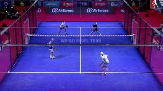 The best point in padel history-UNBELIVABLE Resimi