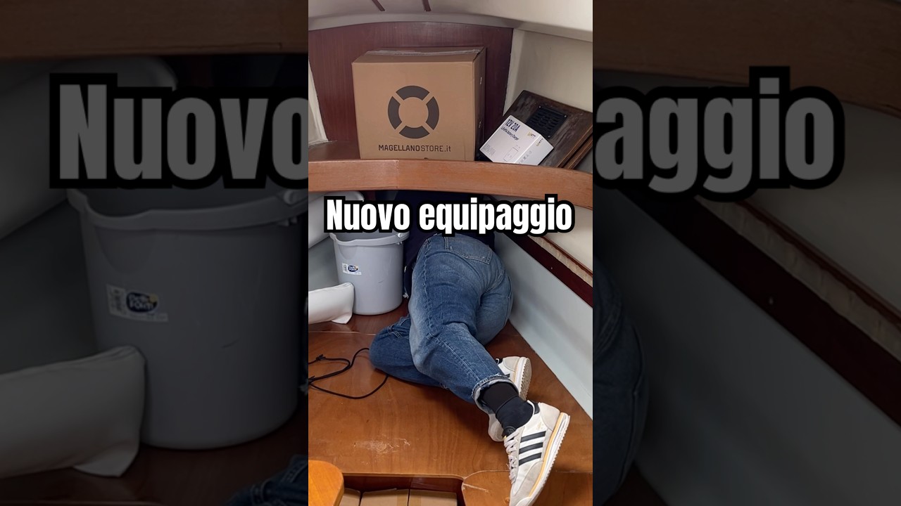 Equipaggio a bordo #sailing #sailboat #crew #staff #sea #mare #barca #boat #sailor #travel #diy