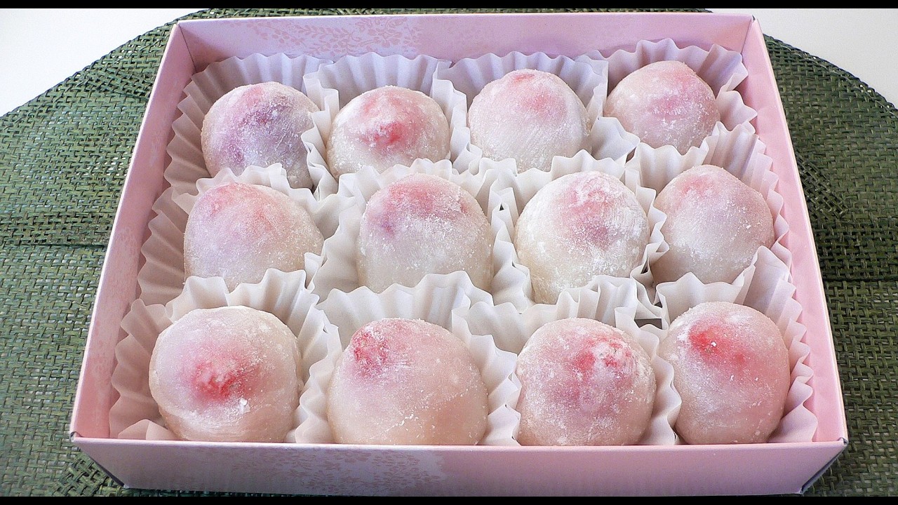 小粒の苺で、ひとくち苺大福作り (卒業祝いのお土産に) #旬の食材 #苺大福 #和菓子作り #お祝い #お菓子 #フルーツ大福 #大福 #おみやげ