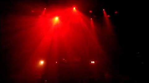 FREE THE ROBOTS live (part 1) @ WARRIORZ 19/03/11 De Kreun, KORTRIJK - BELGIUM.MPG