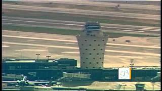 Pilot locked in toilet; Co-pilot declares emergency