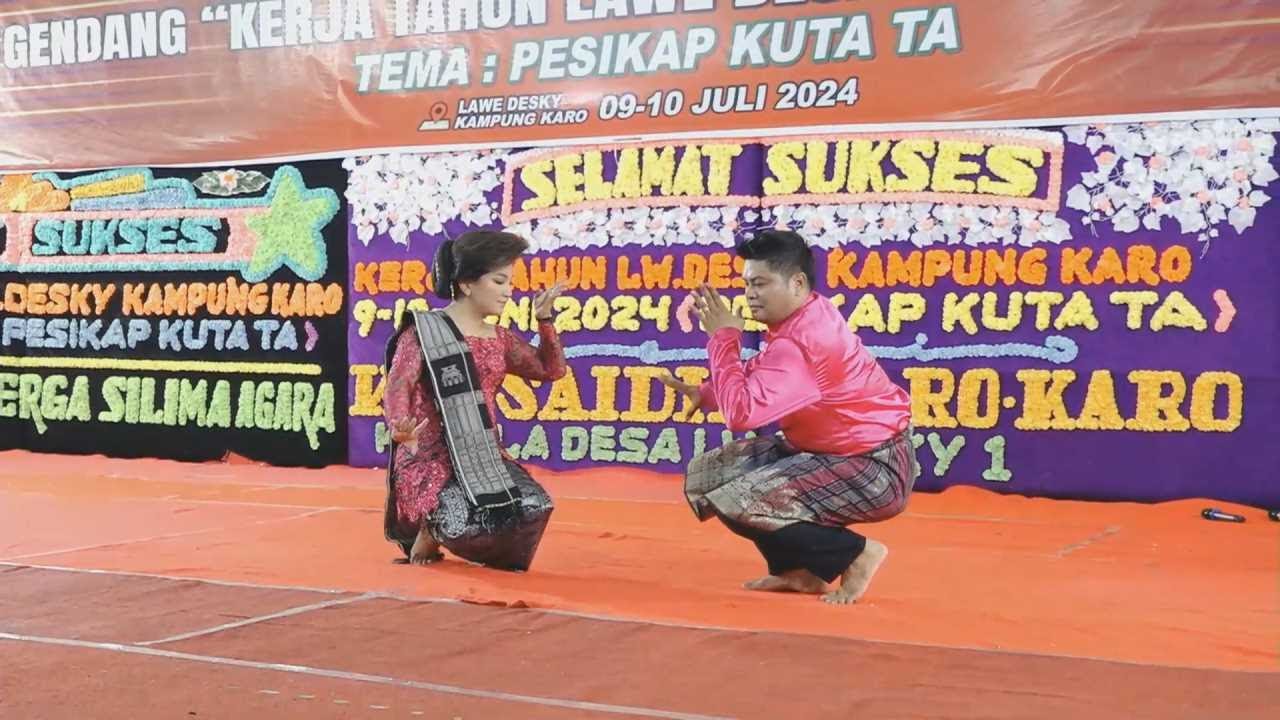 Adu Perkolong Kolong PACIRLA - ICHE Br GINTING Kerja Tahun LAWE DESKY Kampung Karo