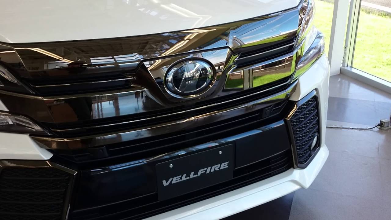 Vellfire 30系 Golden Eyes 最高 特別仕様車 ヴェルファイア をもっと知りたい