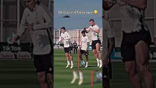 De Ligt Vs Chiesa raceš³ De Ligt Vs Chiesa raceš³