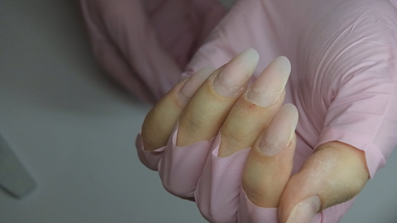 COME PULIRE AL MEGLIO LE CUTICOLE PRIMA DEL GEL - TUTORIAL