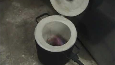 FB2M - single burner furnace can melt 5-10kg (11 - 22lb).