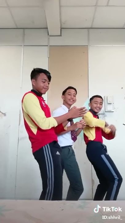 kaki gelek part 1