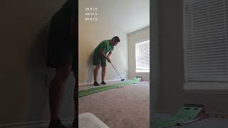 How I practice putting at home #golf #golflife #golfshorts #golfer