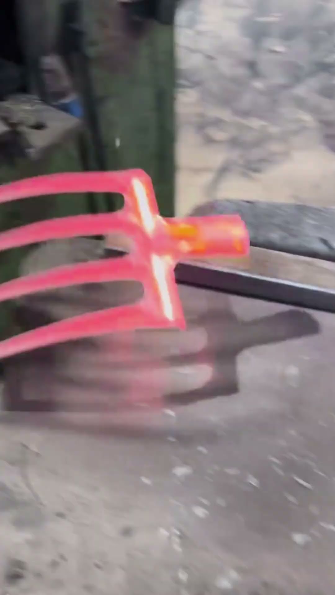 Forging process of four tooth steel fork- Good tools and machinery make work easy
