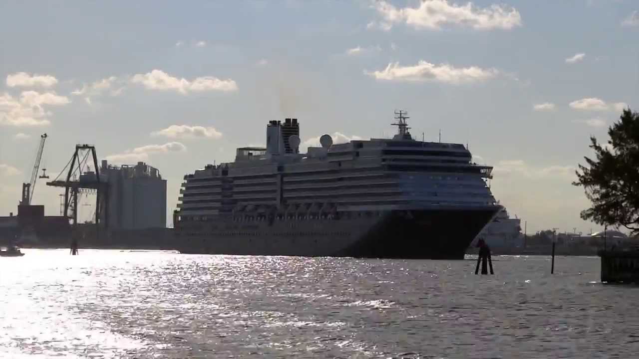 Noordam departing Port Everglades on 2/17/14