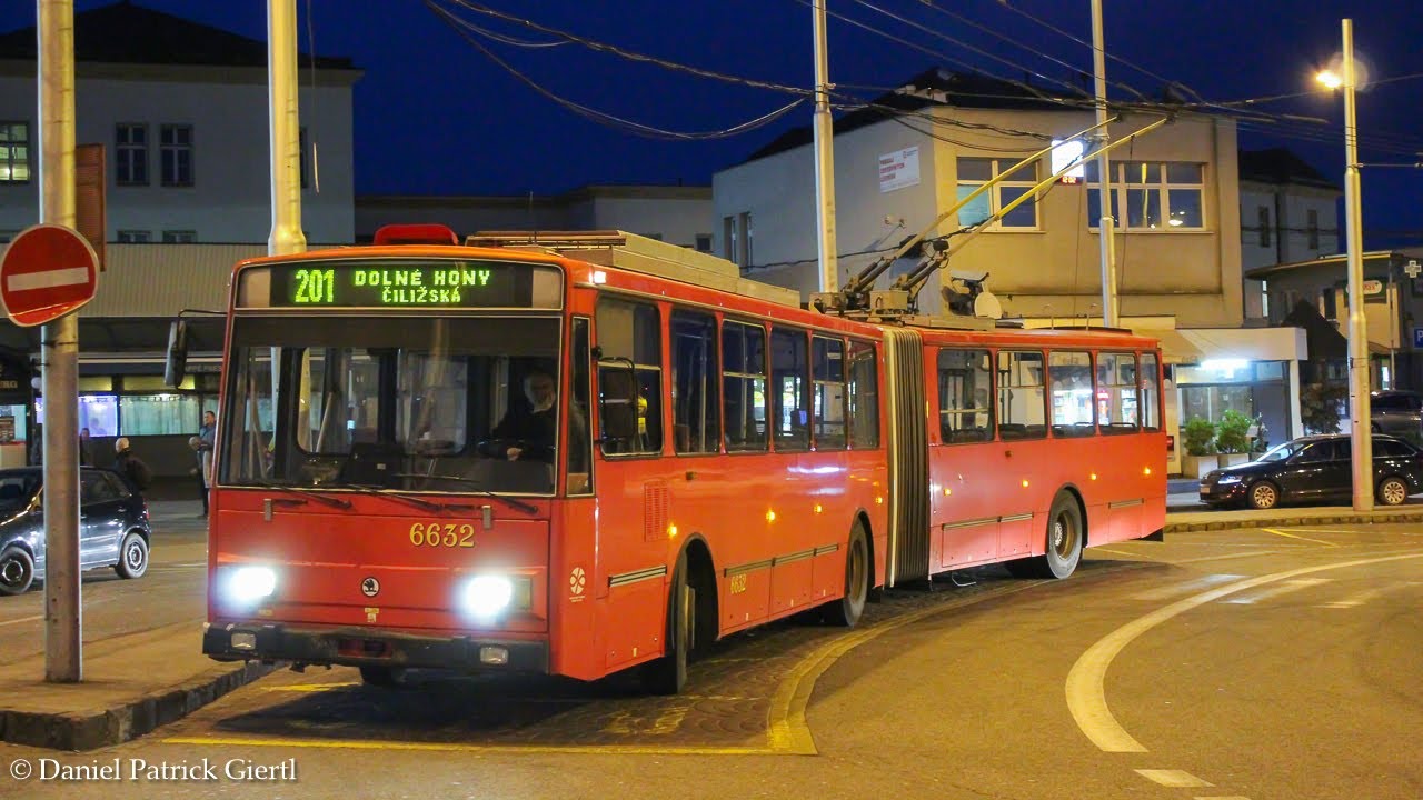 Škoda 15TrM #6632 na linke 201 Bratislava
