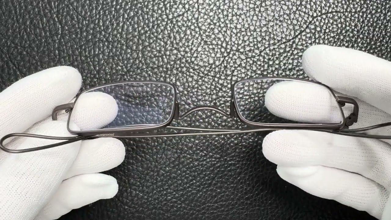 バディオプティカル Buddy Optical｜dis｜服の一部、引き算のデザイン