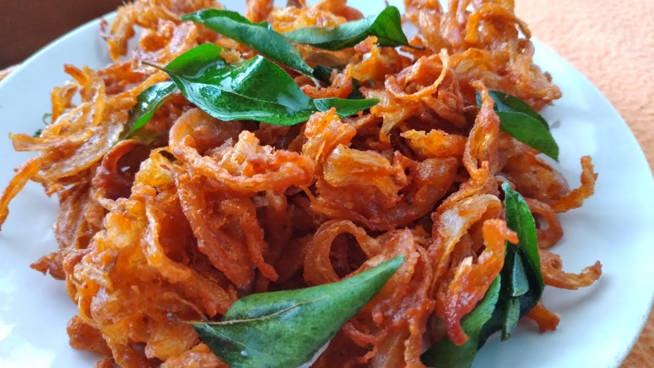 Crispy Onion pakoda //Onion Pakoda Recipe malayalam YouTube