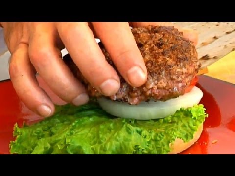 quick-recipe-for-ground-beef-hamburgers-:-burgers-with-flavor