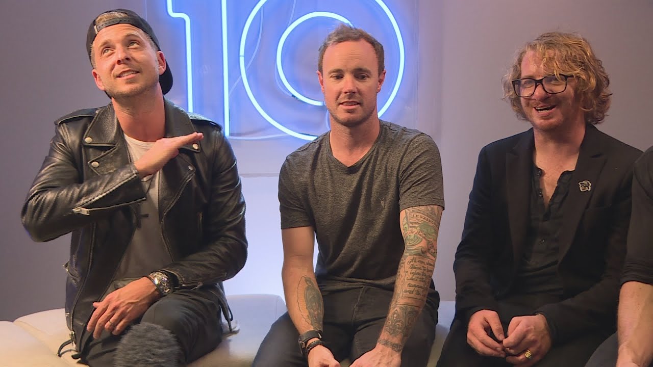 One Republic watch 'quilting' shows in their spare time!