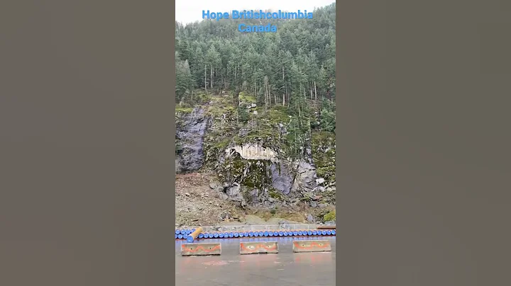 #love #youtubeshorts  #shorts  #mountains   #britishcolumbia #nature #beautiful #canada