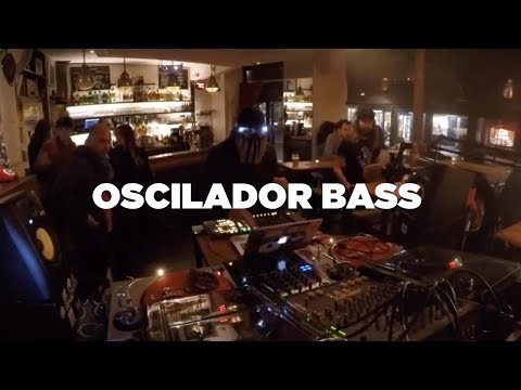 Oscilador Bass • Live Set • Le Mellotron