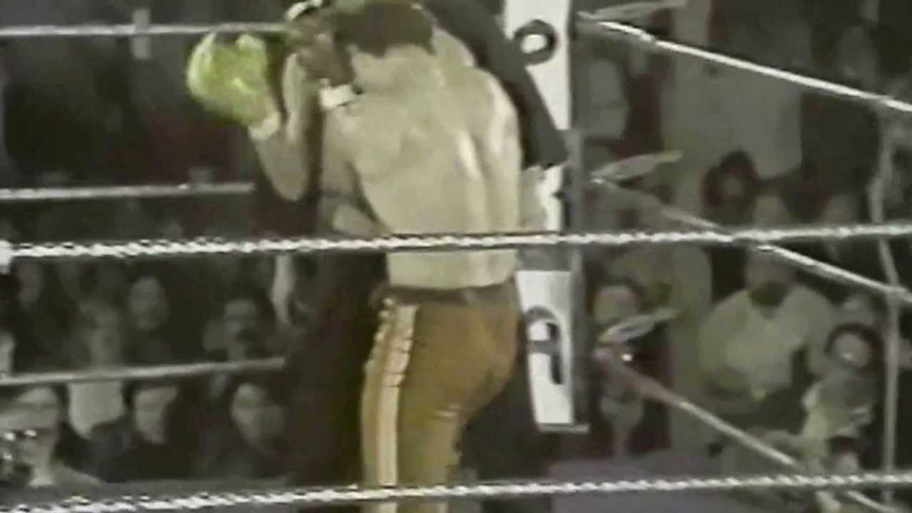 BILL SUPERFOOT WALLACE vs Emilio Narvaez