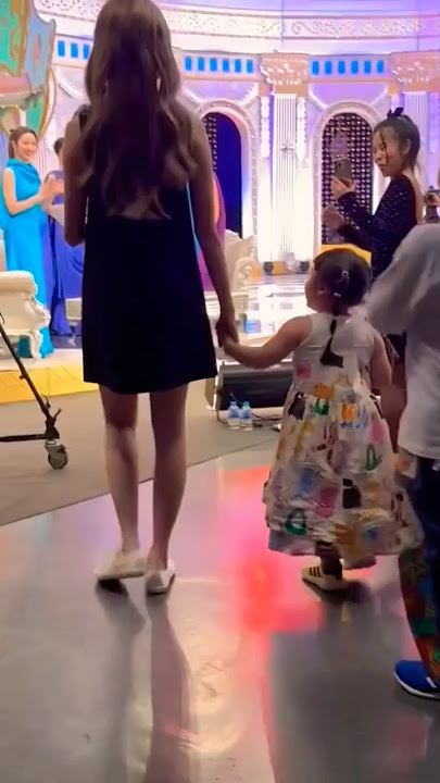 This Girl Once She Fell When She Saw Orm, Now 1Year Later, She Is Already Holding His Hands #lingorm