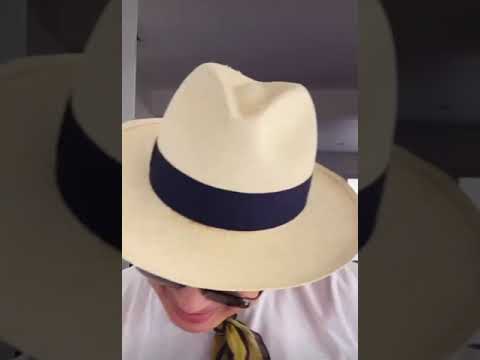 Alexis Valdés canta su tema Me gané la Lotería