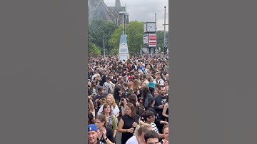 Dropping Celestial Gateway a few months ago @ Karneval der Kulturen in Berlin! 🎊 #music #party #dj