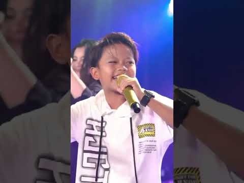 Sebutkan lagu kesukaanmu shorts ikandalamkolam cikinikegondangdia kisinan Elsha Family