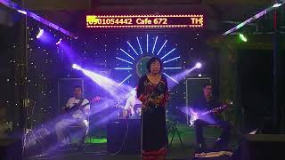 Ai Khổ Vì Ai - Ngọc Gieo