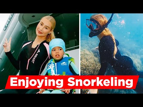 Iggy Azalea And Her Son Onyx Enjoying Snorkeling In The Ocean