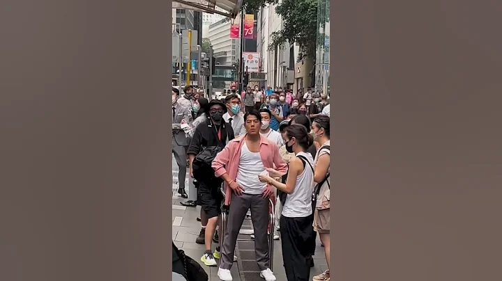 香港街头拍戏现场：郭富城 - 天天要闻