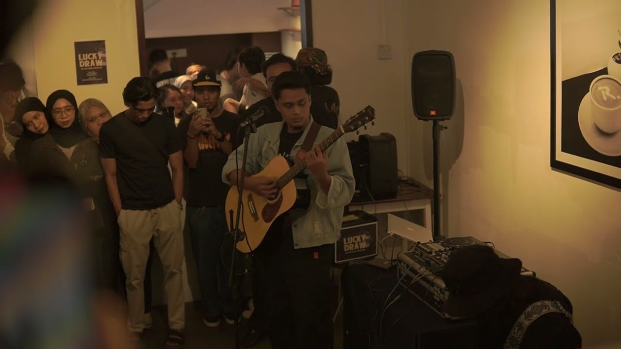 Teman Lelaki - Puisi Keras Seorang Lelaki ( Live Acoustic at Pesta Rahsia Ipoh )