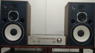 Luxman C06  Jbl 4307