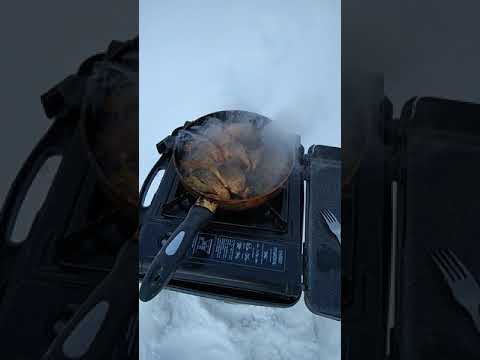 Хочется жареной рыбы, а запаха дома нет)))